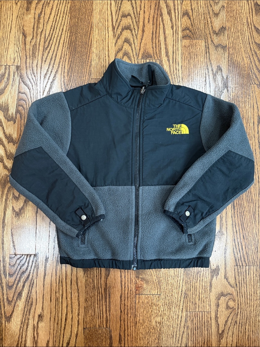 The North Face Kids grey and black Denali fleece, full zip jacket, size 5.